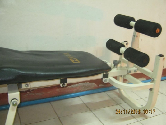 เครื่องซิทอัพยืดกระดูก