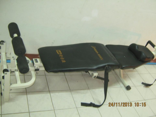 เครื่องซิทอัพยืดกระดูก