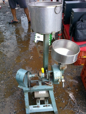 ขายเครื่องทำน้ำเตาหู้ พร้อมอุปกรณ์ 1ชุด