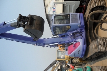 PC128us-1-1845 รถจอด(CSนวนคร)แล้วครับ