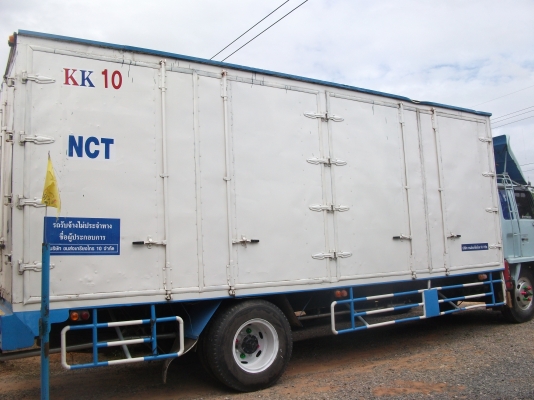 ขายรถบรรทุกตู้แห้งสำหรับขนสิ่งของรถอิสูซุร๊อกกี้ห้างเเท้เครื่อง175แรงปี40นางฟ้าเบรคทิฟฟี้ฟวงมาลัยเพลาเว้อยาว7เมตรเฟื่องท้ายใหญ่ครัชซีสวย โทร 0817894515