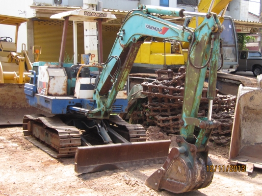 Yanma B27 เท่ากับ pc30 เก่านอกไม่เคยใช้งานในไทย มีเอกสารใบแจ้งจำหน่าย ไมล์ชั่วโมง 2,XXX ชัวโมง 086-9325836