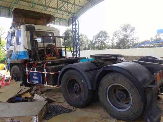 ขายสิบล้อหัวลาก Mitsubishi euro 1 เครื่อง 6D16 turbo inter ปี41ทะเบียนพร้อมโอน