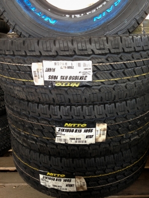 - ขายยางใหม่ Nitto 31 ขอบ15   โล๊ะสต็อคปี12 !!!!