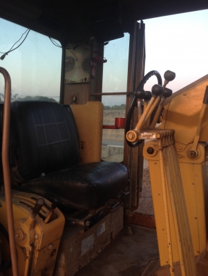 จองวันนี้ ลดไปเลย 50,000 บาทไปเลย รถเกรด CAT 140G ราคา 2,750,000 บาท จองวันนี้ ลดไปเลย 50,000 บาทไปเลย รถเกรด CAT 140G ราคา 2,750,000 บาท