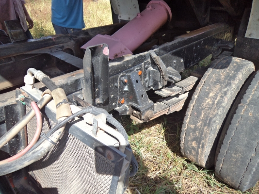 ขาย298000บาท สภาพดีราคาสุดคุ้มรถอีซูซุ6ล้อดั้ม110แรง พวงมาลัยพาวอร์ แอร์เย็น แต่งสวยๆพร้อมใช้งานคับ