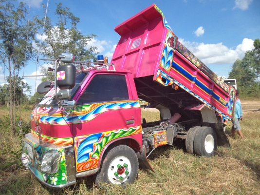 ขาย298000บาท สภาพดีราคาสุดคุ้มรถอีซูซุ6ล้อดั้ม110แรง พวงมาลัยพาวอร์ แอร์เย็น แต่งสวยๆพร้อมใช้งานคับ