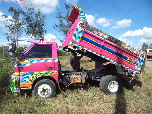 ขาย298000บาท สภาพดีราคาสุดคุ้มรถอีซูซุ6ล้อดั้ม110แรง พวงมาลัยพาวอร์ แอร์เย็น แต่งสวยๆพร้อมใช้งานคับ