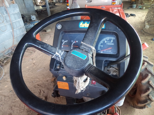 ขาย165000บาท รถไถคูโบต้าสภาพดี27แรง2เพลา มีดันหน้า ผาน5 คราน