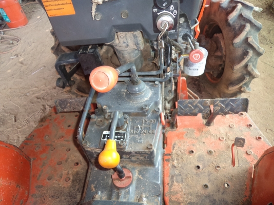 ขาย165000บาท รถไถคูโบต้าสภาพดี27แรง2เพลา มีดันหน้า ผาน5 คราน