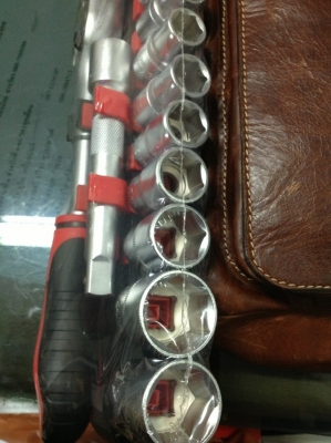 ชุดบล็อก janus 12 ชิ้น