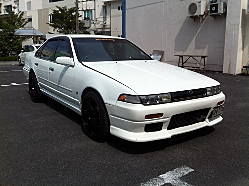 a31RB25neoตัวใหม่ช่วงล่างสกาลายขาวมุกแต่งนิดหน่อยเอาไปหล่อใด้เลยคับไม่แพงคับ