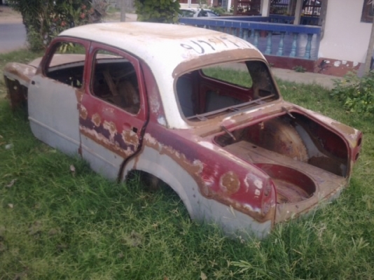 ซากรถเฟียส ประตูย้อน ซากรถเฟียส ประตูย้อน