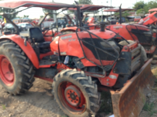 KUBOTA M7040 โล็ะไปเลย