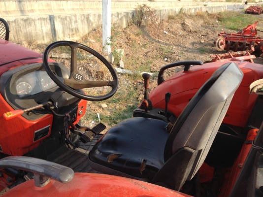KUBOTA M7040 โล็ะไปเลย