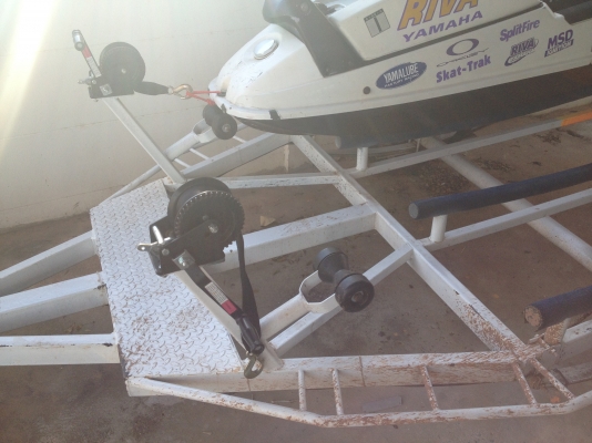 ขายเทรลเลอร์ลากเรือยืนสองลำครับ ขายเทรลเลอร์ลากเรือยืนสองลำครับ