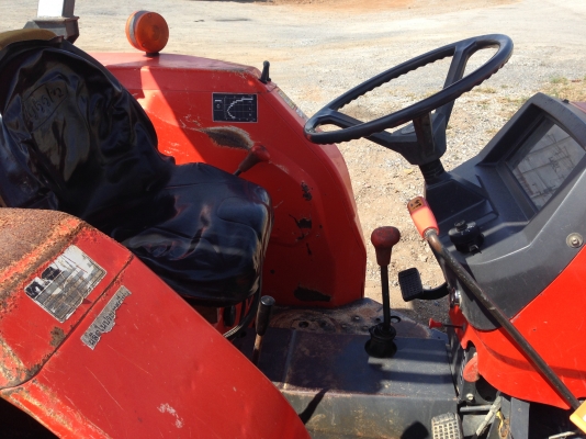 KUBOTA M5000 พร้อมโรตารี่ตราช้างหลัง เอาไปเลย KUBOTA M5000 พร้อมโรตารี่ตราช้างหลัง เอาไปเลย