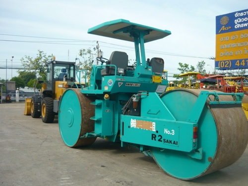 รถบด 3 ล้อเหล็ก Sakai R2 รถนอกนำเข้าจากญี่ปุ่น เพิ่งเหยียบถึงไทย 091 695-6445 รถบด 3 ล้อเหล็ก Sakai R2 รถนอกนำเข้าจากญี่ปุ่น เพิ่งเหยียบถึงไทย 091 695-6445