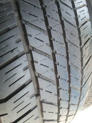 ขายยาง265/65/17 ปี 10/3เส้นปี09/1เส้น BRIDGESTONE DUELER H/T 1 ชุด