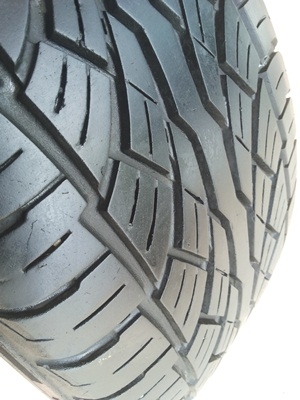 ขายยาง(เศษ)265/50/20 ปี 11 FALKEN ZIEX S/T204 1 เส้น