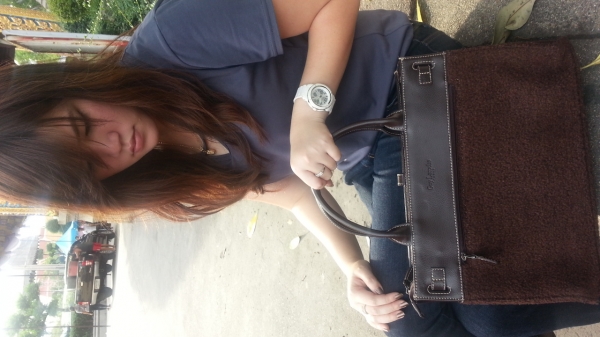 กระเป๋า แบรนด์เนม  มือสองสวยๆ  มากมาย