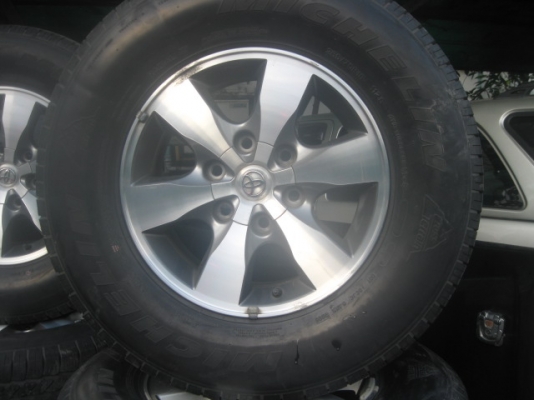 แม็กVIGOขอบ16พร้อมยาง