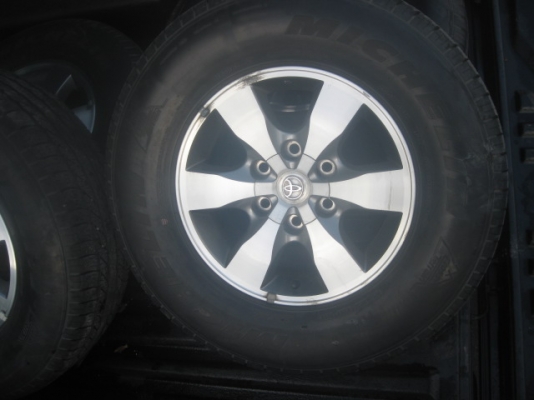 แม็กVIGOขอบ16พร้อมยาง