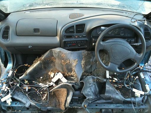 ขาย หัวตัด มาสด้า แลสติส 95 เครื่องยนต์ Bp 16v  เกียร์ ธรรมดา