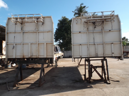 ขายกระบะรถบรรทุก แม่   พื้นเรียบ  270