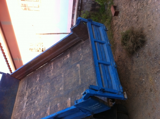 ขายหกล้อดัมพ์สภาพสวยมากราคาถูก ขายหกล้อดัมพ์สภาพสวยมากราคาถูก