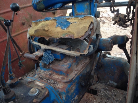 ขายรถไถ FORD 6600 เครื่อง T3 รถใช้ลากปาล์มอย่างเดียว สนใจโทร0819701072 ขายรถไถ FORD 6600 เครื่อง T3 รถใช้ลากปาล์มอย่างเดียว สนใจโทร0819701072