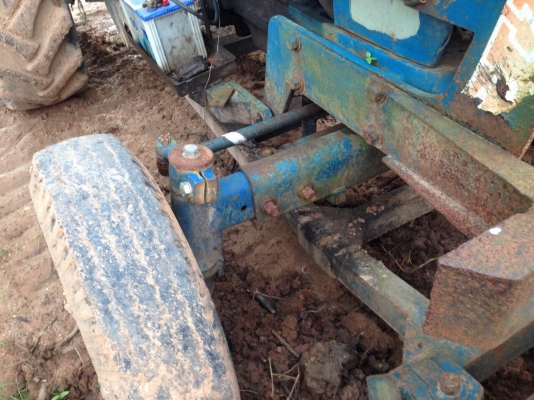 ขายรถไถ FORD 6600 เครื่อง T3 รถใช้ลากปาล์มอย่างเดียว สนใจโทร0819701072 ขายรถไถ FORD 6600 เครื่อง T3 รถใช้ลากปาล์มอย่างเดียว สนใจโทร0819701072