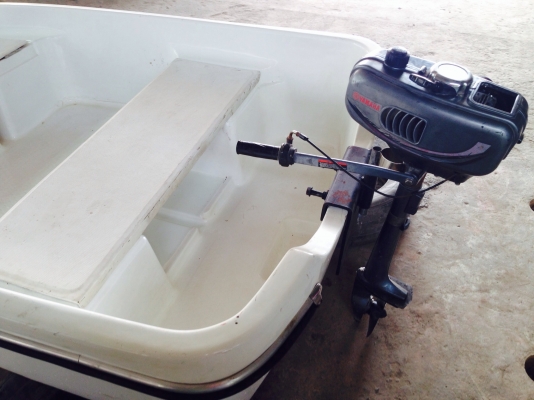 .......ขายเรือไฟเบอร์ทองวี พร้อมเครื่องยามมาฮ่า 3แรง 2จังหวะ เรือไม่เคยลงน้ำ พอดีสั่งมาตอนน้ำท่วม