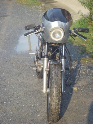 ขาย/แลก yamaha sr400cc. คาเฟ่ ปี2001 ชุดแต่ง WM ทั้งคัน 57000