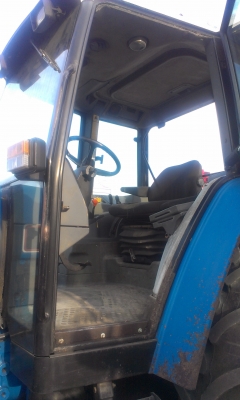 ฟอร์ด 7740 เกียร์ธรรมดา 12x12 ไม่มีเต่ากระต่าย ไม่ใช้กล่องคอม ดูแลรักษาง่าย