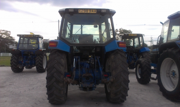 ฟอร์ด 7840 เกียร์ธรรมดา 12x12 ไม่มีเต่ากระต่าย