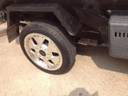 ล้อญี่ปุ่น ขอบ14 8รู 4/100 กับ 4/114 6000บาท ล้อญี่ปุ่น ขอบ14 8รู 4/100 กับ 4/114 6000บาท