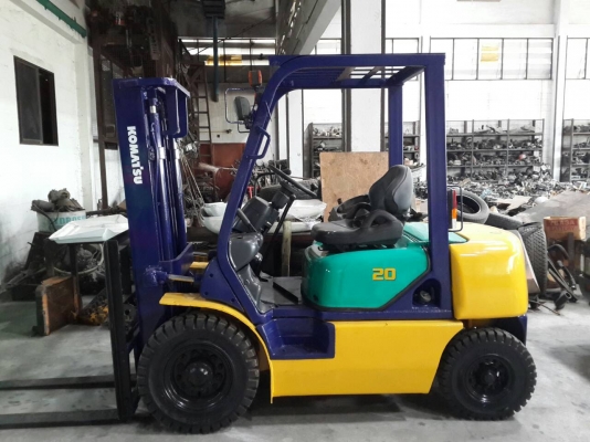 ขาย รถยก KOMATSU  2ตัน รุ่น FD20-12- มือสองญี่ปุ่น
