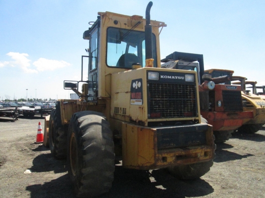 ขายถูกรถตักล้อยาง รถใหม่ พึ่งมาถึง WA180-1 ยี่ห้อ KOMATSU ผลิตญี่ปุ่น รถเก่านอก ไม่เคยใช้งานในไทย