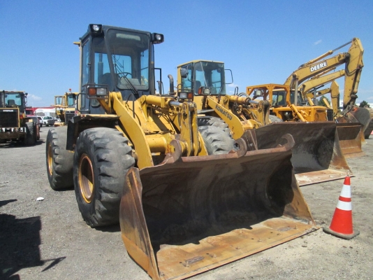 ขายถูกรถตักล้อยาง รถใหม่ พึ่งมาถึง WA180-1 ยี่ห้อ KOMATSU ผลิตญี่ปุ่น รถเก่านอก ไม่เคยใช้งานในไทย