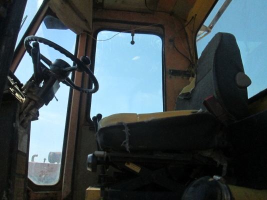 ขายถูกรถตักล้อยาง รถใหม่ พึ่งมาถึง WA180-1 ยี่ห้อ KOMATSU ผลิตญี่ปุ่น รถเก่านอก ไม่เคยใช้งานในไทย