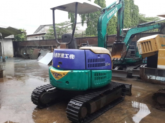 ขาย รถขุด KOMATSU รุ่น PC30MR  มือสองญี่ปุ่น