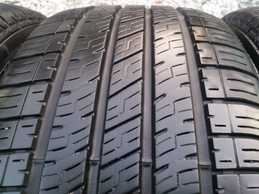 ขายยาง บริสโตร์ TULANZA EL42 ขนาด 235/55R17 MADE IN JAPAN ยางสัปดาห์ที่31 ปี12 (ไม่มีปะ) 1 ชุด