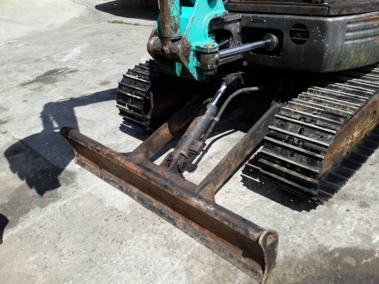 ขาย รถขุด KOBELC0 รุ่น SK30SR แทร็กเหล็ก มือสองญี่ปุ่น ขาย รถขุด KOBELC0 รุ่น SK30SR แทร็กเหล็ก มือสองญี่ปุ่น