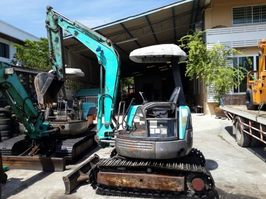 ขาย รถขุด KOBELC0 รุ่น SK30SR แทร็กเหล็ก มือสองญี่ปุ่น ขาย รถขุด KOBELC0 รุ่น SK30SR แทร็กเหล็ก มือสองญี่ปุ่น