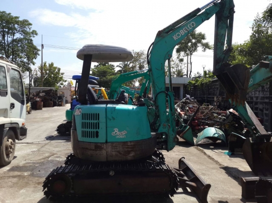 ขาย รถขุด KOBELC0 รุ่น SK30SR แทร็กเหล็ก มือสองญี่ปุ่น ขาย รถขุด KOBELC0 รุ่น SK30SR แทร็กเหล็ก มือสองญี่ปุ่น