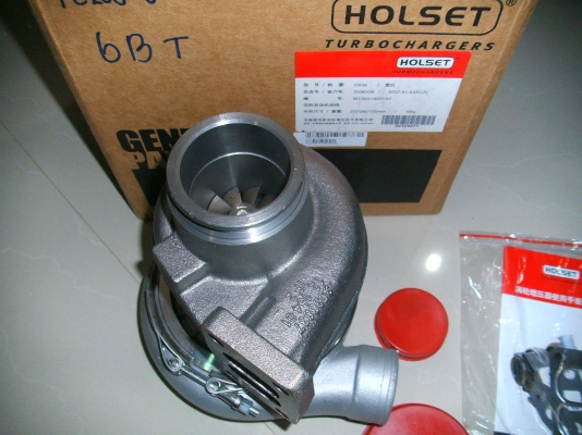 เทอร์โบ HOLSET HX35 (PC200-6/6D102)