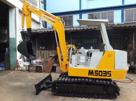 ขาย รถขุด MITSUBISHI รุ่น MS035 แทร็กเหล็ก  มือสองญี่ปุ่น