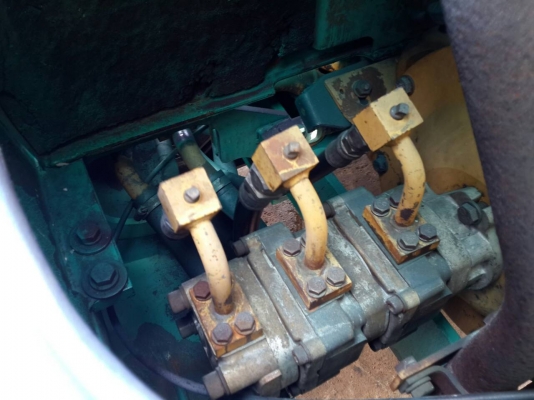 ขาย รถขุด KOMATSU รุ่น PC20-7- แทร็กเหล็ก  มือสองญี่ปุ่น