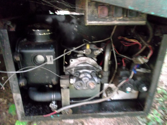 ขายด่วนรถสิบล้อHINOหัวโปเฟียหางเทเลอร์มีลิบติดเครน3ตัน